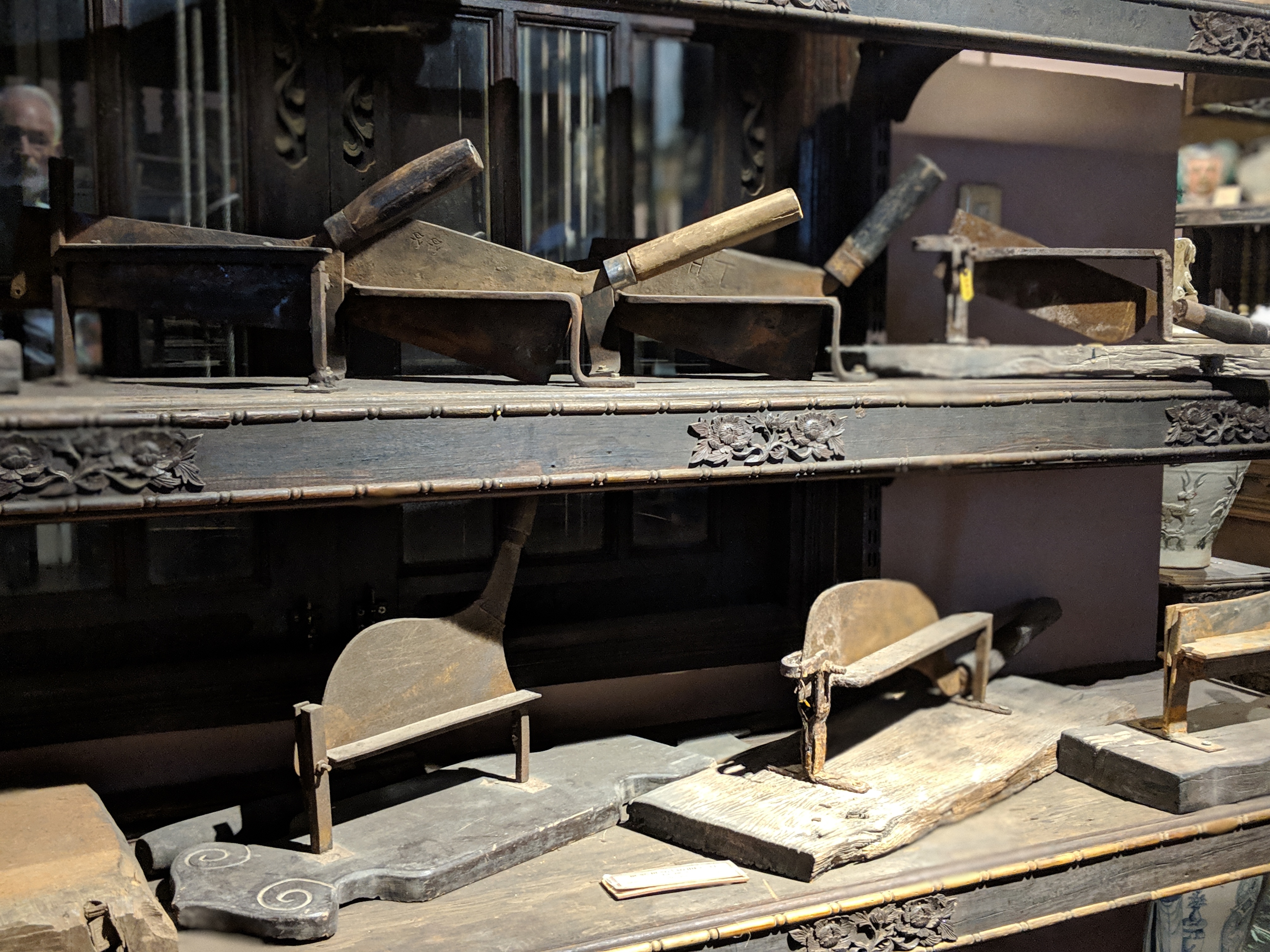 00100dportrait_00100_burst20190125112112399_cover