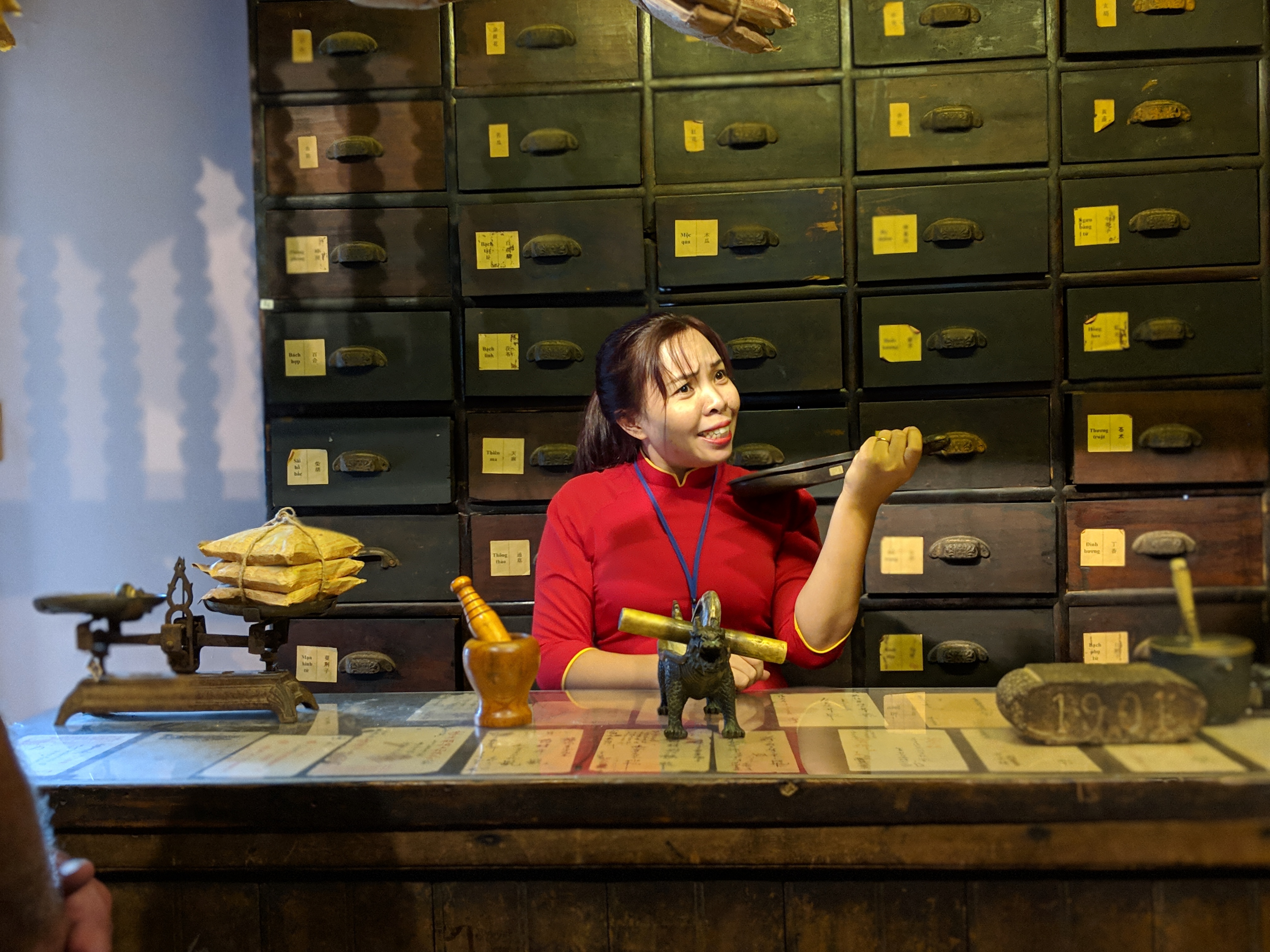 00100dportrait_00100_burst20190125112334315_cover